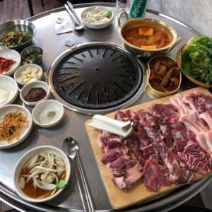 강릉본가뒷고기