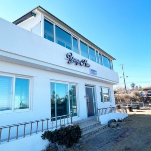 용한민박