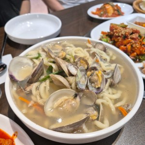명월칼국수