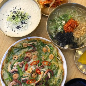 춘하추동 칼국수 방학점