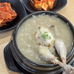 녹두담삼계탕