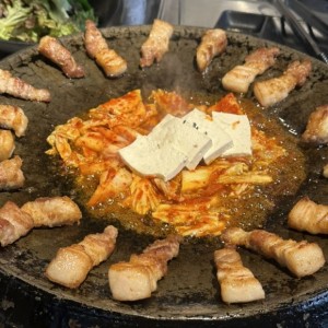 솥돈 홍대점