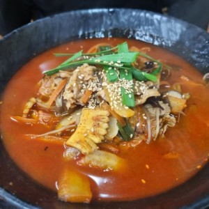 백년의짬뽕