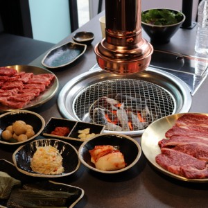 극진우애