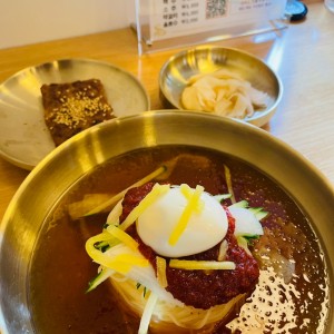 백년가야밀면