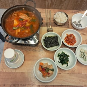 [부산 수영] 소담김치찌개