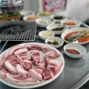[경북 경주] 박통뒷고기참숯구이