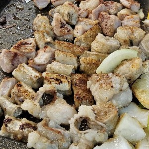 육곱식당