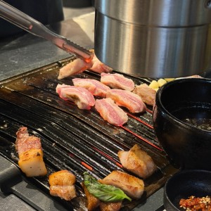 유돈