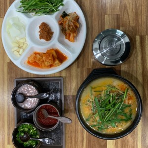 복돼지국밥
